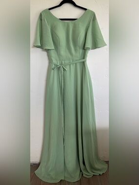 Elegant Sage Green Women's Maxi Dress with Tie Waist